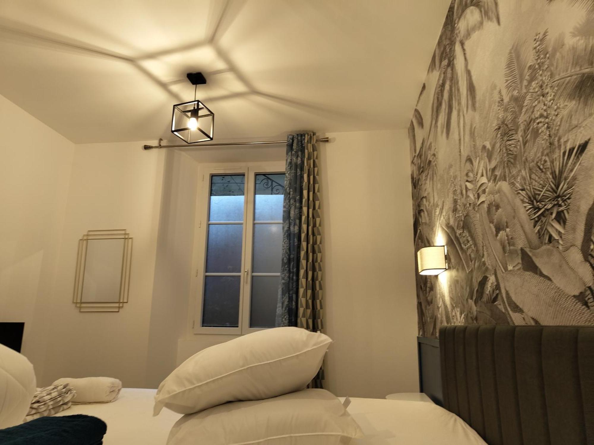 Apartment Avec 2 Jusqu'a 6 Voyageurs Proche Centre