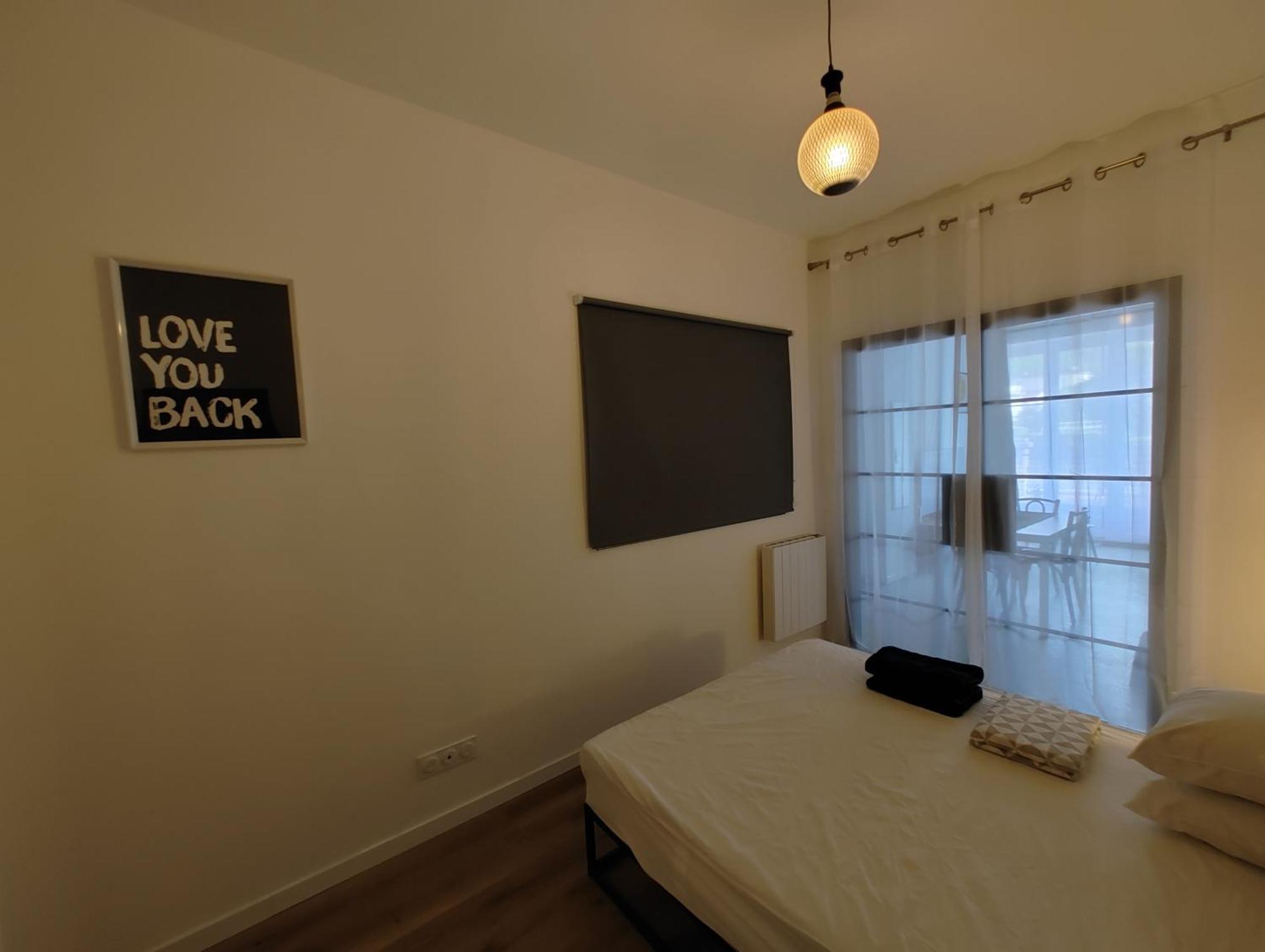 Apartment Avec 2 Jusqu'a 6 Voyageurs Proche Centre *